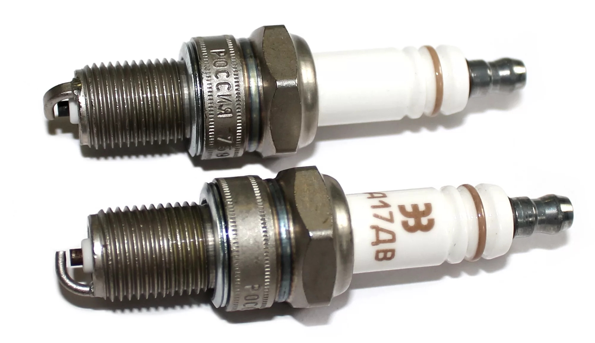 Свеча для 4-х тактного двигателя