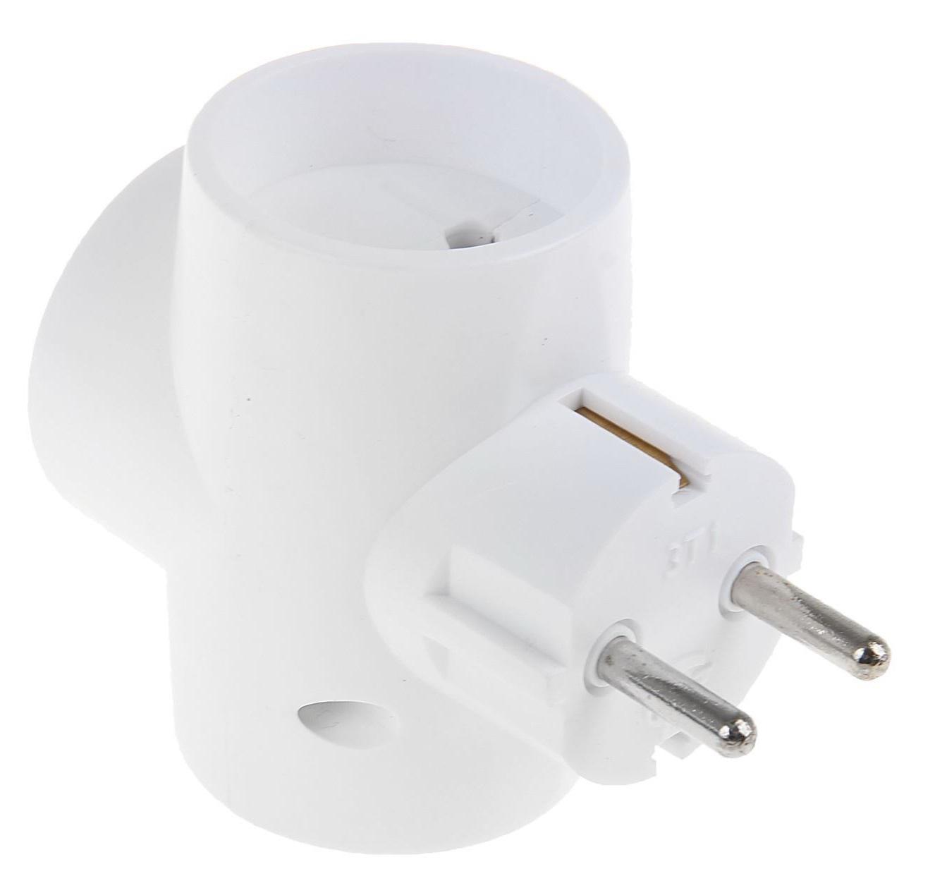 Тройник-разветвитель без заземления 250В белый TOKER (Т-образный)